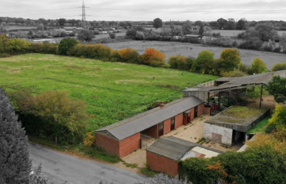 Development Potential in Barlestone photo